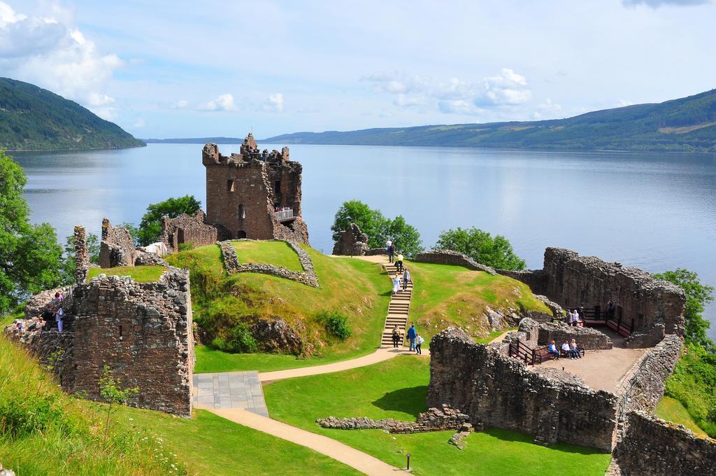 Treetops Bungalow Loch Ness Drumnadrochit Bilik gambar
