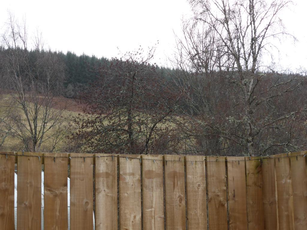 Treetops Bungalow Loch Ness Drumnadrochit Luaran gambar